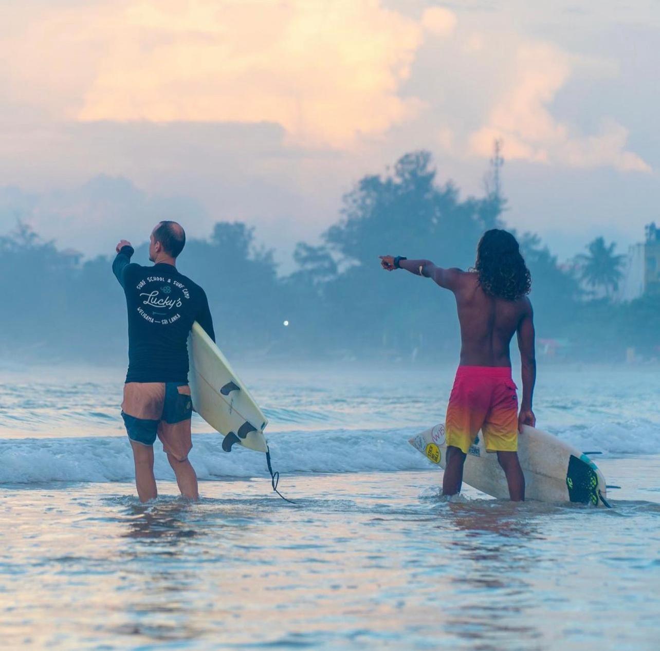 Lucky'S Surf Camp Bed & Breakfast Weligama Eksteriør bilde