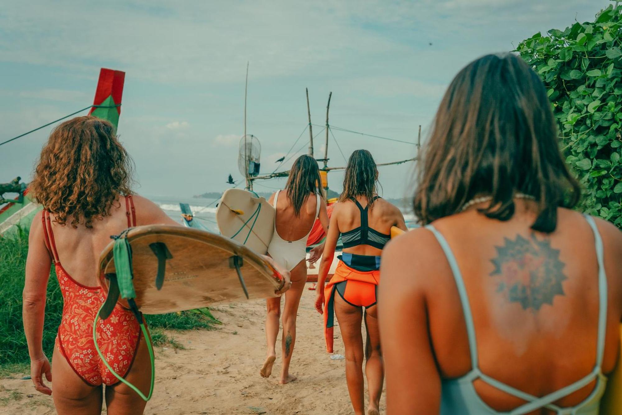 Lucky'S Surf Camp Bed & Breakfast Weligama Eksteriør bilde